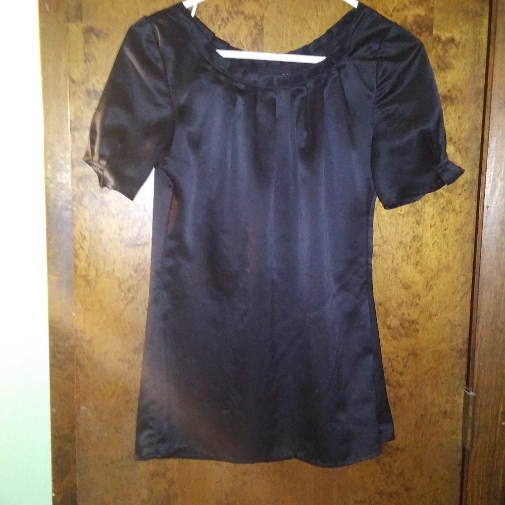 Dress up top